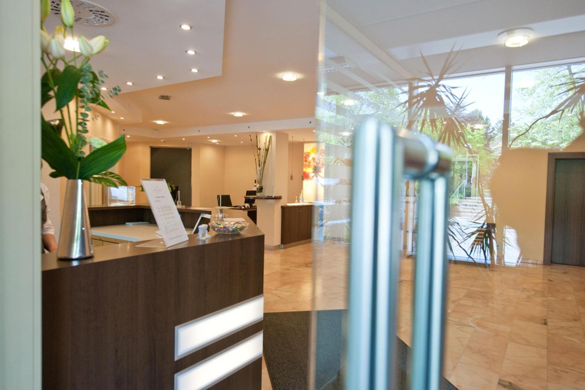 Hotel Scheffelhoehe 브루흐잘 내부 사진