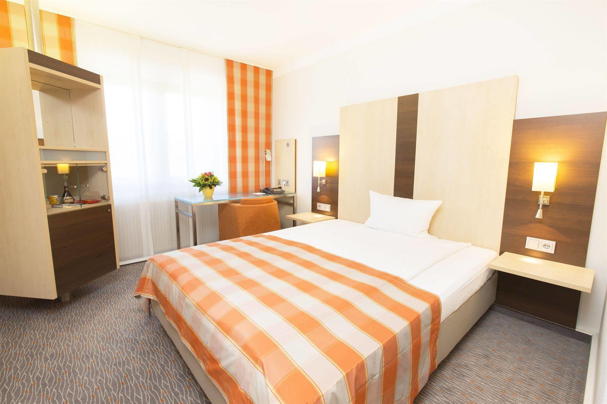 Hotel Scheffelhoehe 브루흐잘 외부 사진